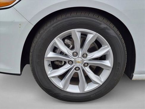Used 2024 Chevrolet Malibu LT FWD image 14