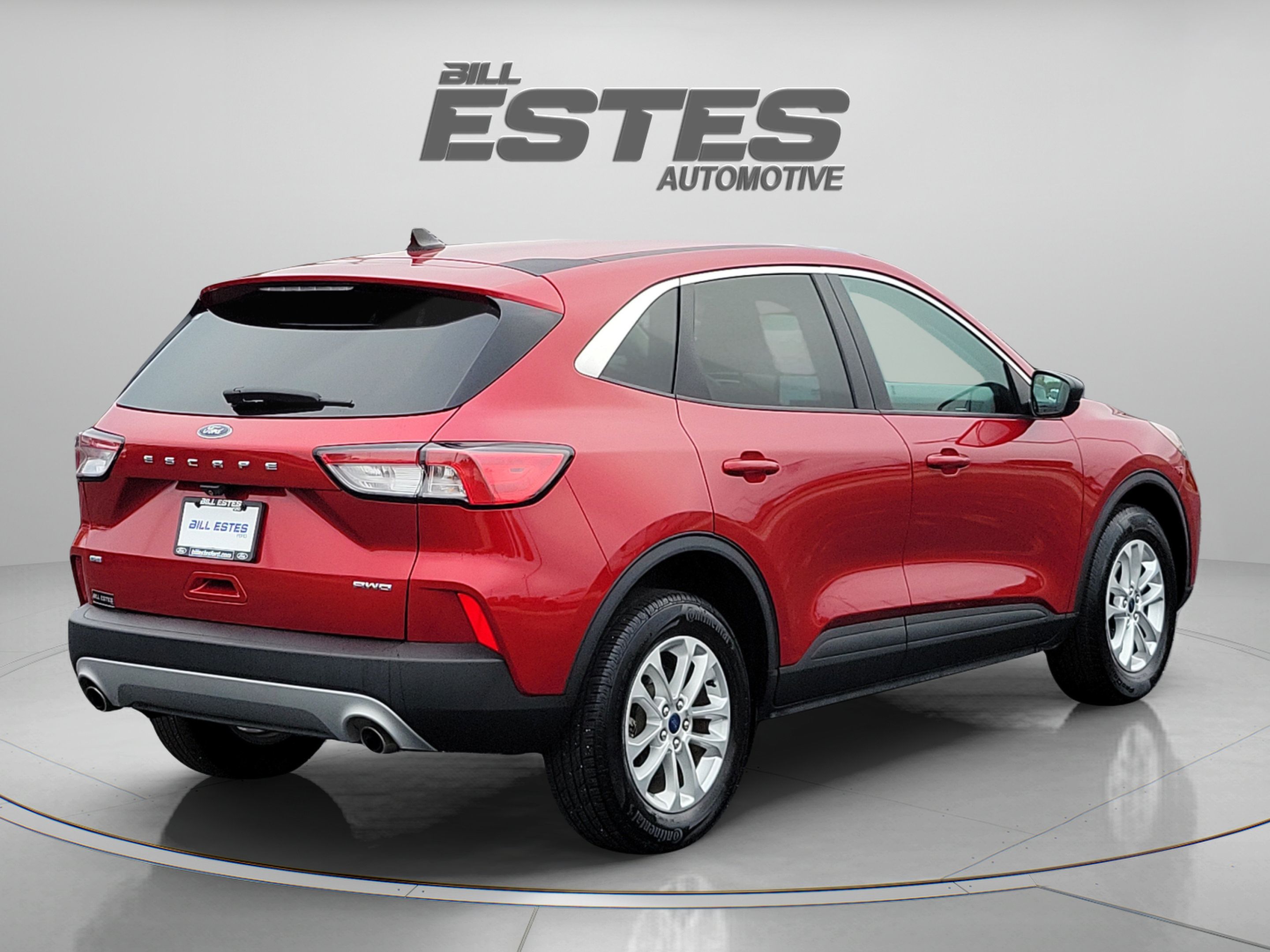 Used 2022 Ford Escape SE w/ Cold Weather Package AWD/4WD image 4