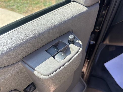 Used 2024 Chevrolet Express 3500 LT w/ LT Preferred Equipment Group image 11