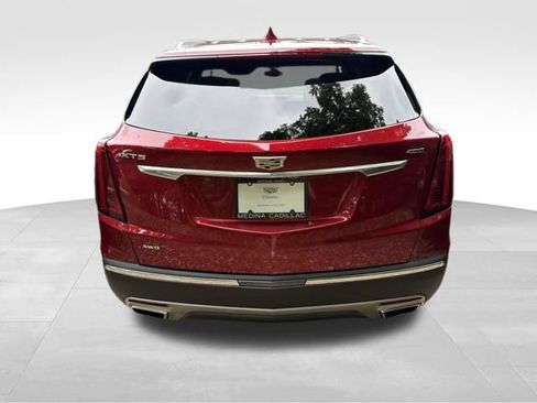 Certified 2024 Cadillac XT5 Premium Luxury AWD/4WD image 5