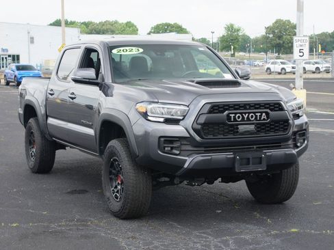 Used 2023 Toyota Tacoma TRD Pro AWD/4WD image 25