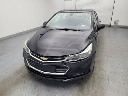 Used 2018 Chevrolet Cruze LS image 15
