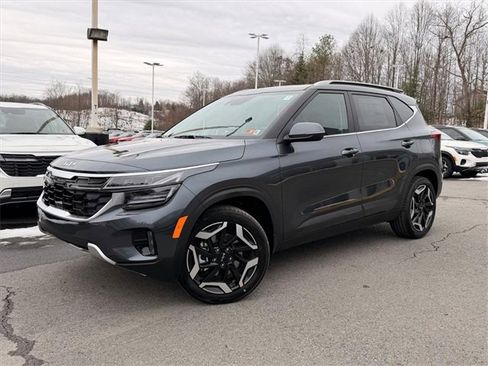 New 2026 Kia Seltos SX w/ SX Sunroof Package image 2