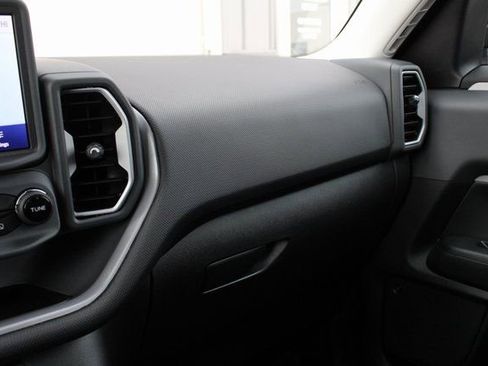 Used 2024 Ford Bronco Sport Outer Banks w/ Tech Package image 22