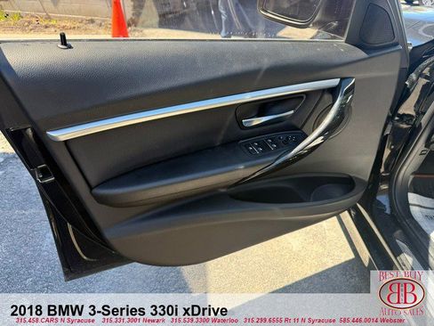 Used 2018 BMW 330i xDrive Sedan AWD/4WD image 9