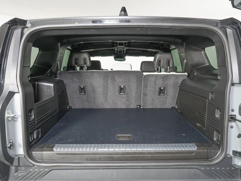 Used 2024 GMC Hummer EV 3X image 12