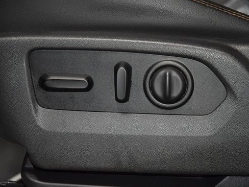 Used 2020 GMC Sierra 2500 AT4 w/ AT4 Premium Package image 45