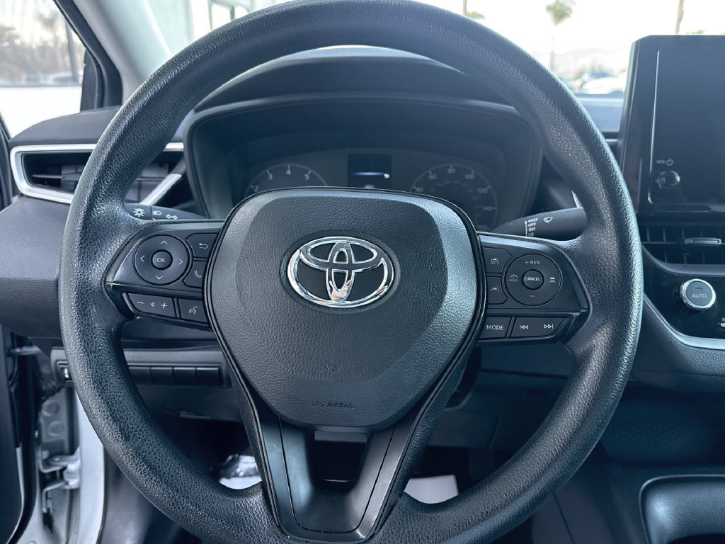 Used 2024 Toyota Corolla LE FWD image 11