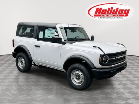New 2026 Ford Bronco 2-Door AWD/4WD image 1