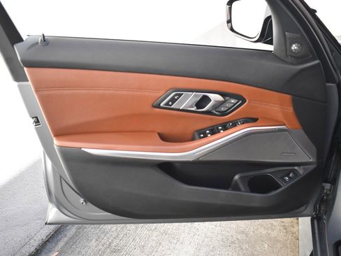 Used 2022 BMW M3 w/ Parking Assistance Package image 18