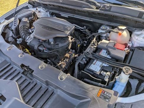 Used 2020 Chevrolet Blazer RS image 40