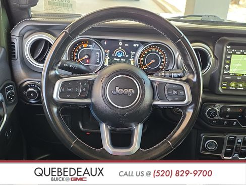 Used 2021 Jeep Wrangler Unlimited Sahara w/ Uconnect 4C Nav & Sound Group AWD/4WD image 13