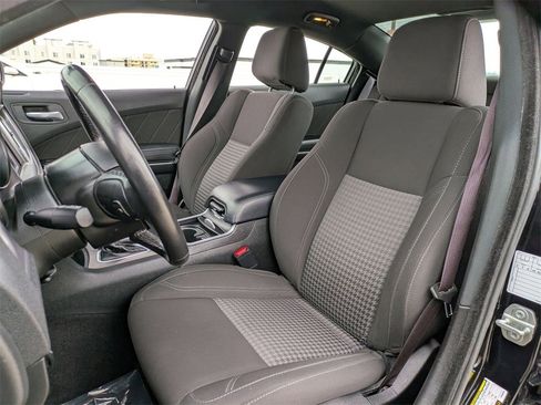 Used 2023 Dodge Charger SXT image 23