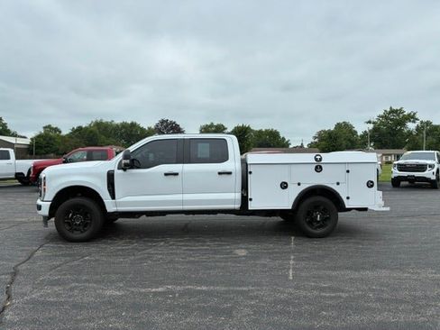 Used 2024 Ford F250 XL w/ STX Appearance Package AWD/4WD image 2