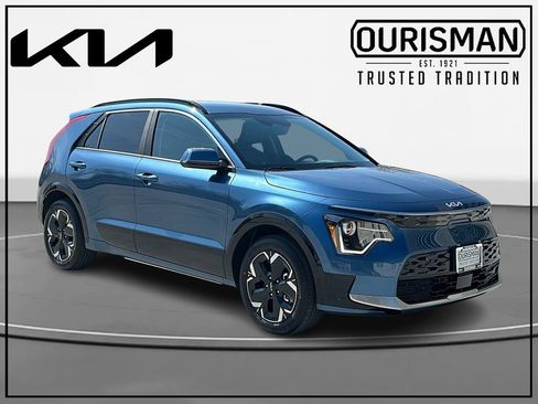 New 2026 Kia Niro Wind FWD image 1