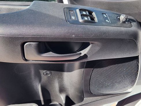 New 2026 RAM ProMaster 2500 w/ Convenience Group image 21