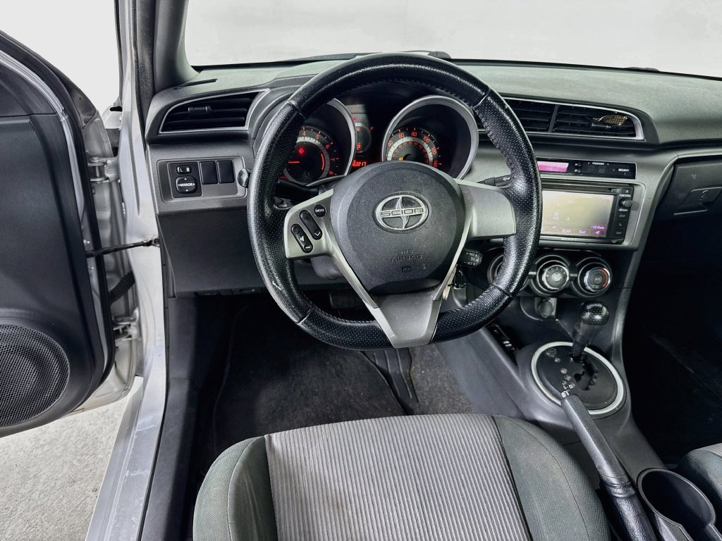 Used 2014 Scion tC FWD image 25