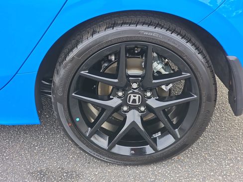 Used 2025 Honda Civic Sport image 32