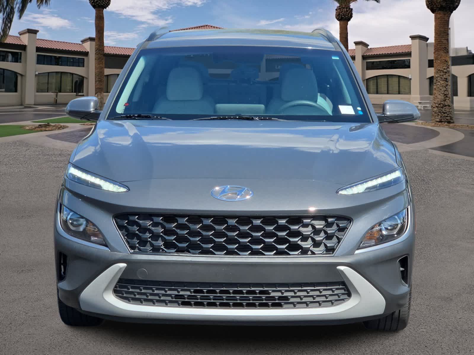 Used 2023 Hyundai Kona SEL w/ Cargo Package FWD image 3