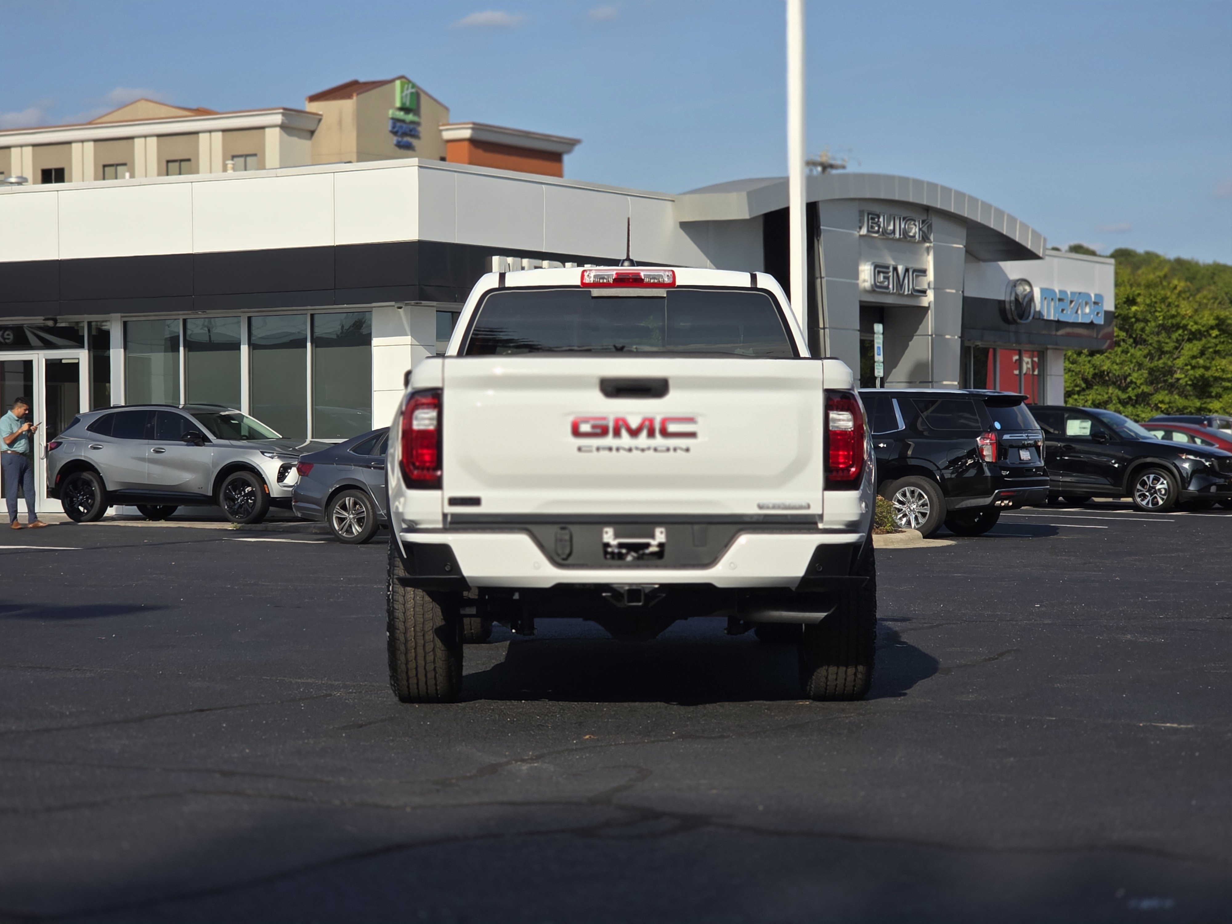 New 2026 GMC Canyon Elevation RWD image 6