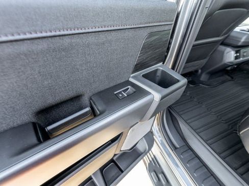 New 2025 Ford F150 Lightning Lariat image 18