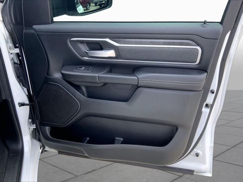 Used 2022 RAM 1500 Big Horn w/ Night Edition RWD image 23