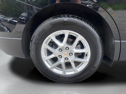 Used 2023 Chevrolet Equinox LS FWD image 15