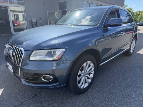 Used 2016 Audi Q5 2.0T Premium Plus w/ Technology Package AWD/4WD image 3