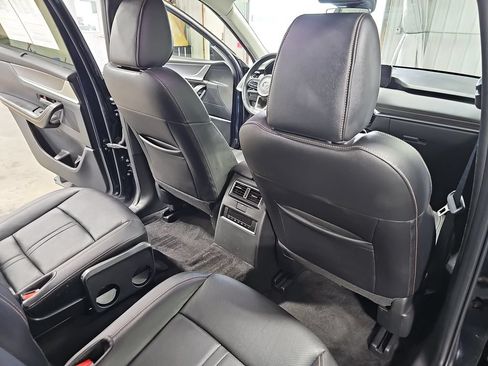 Used 2024 MAZDA CX-90 3.3 Turbo w/ Preferred Plus AWD/4WD image 11