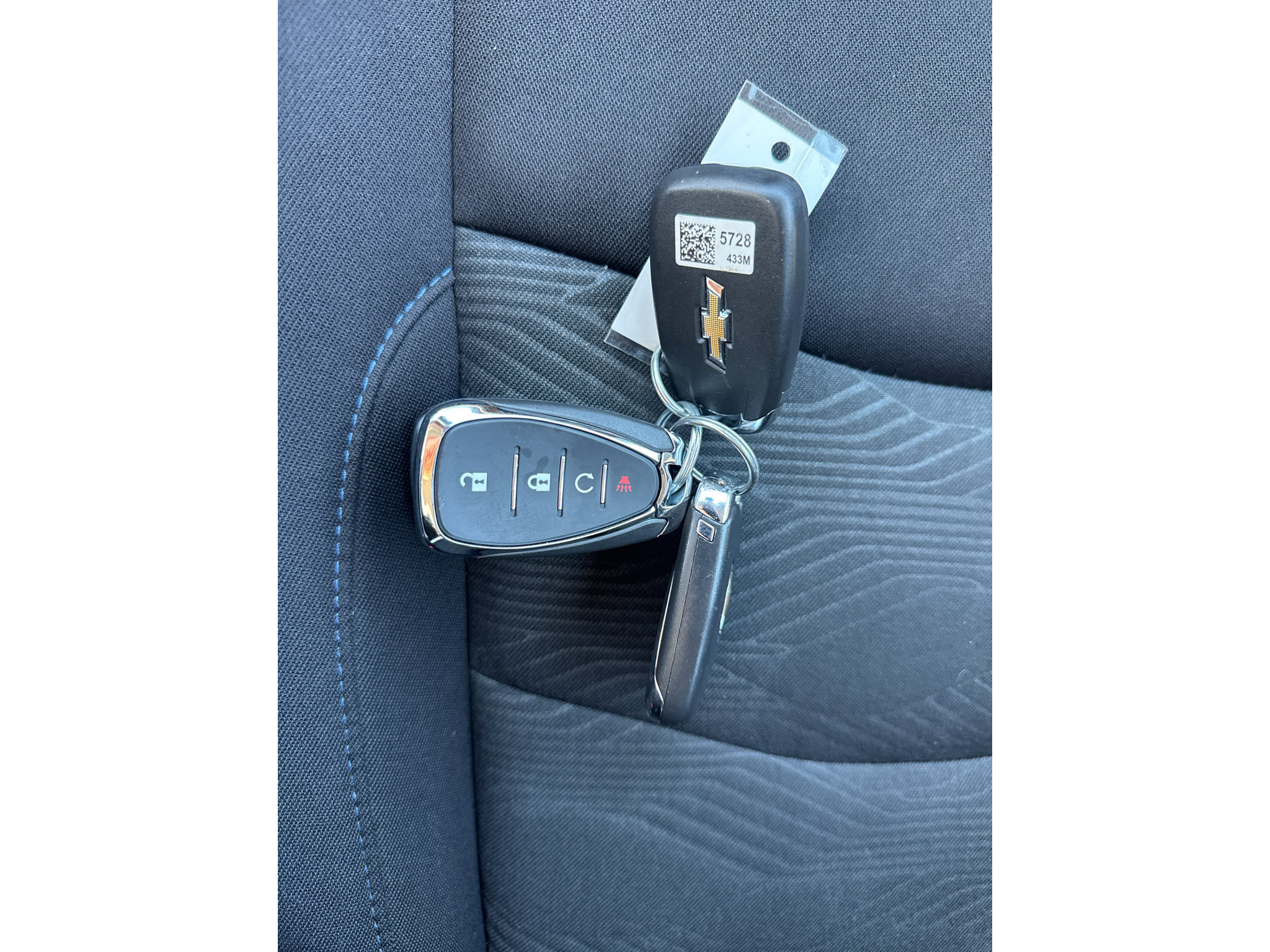 Used 2019 Chevrolet Volt LT w/ Comfort Package FWD image 29
