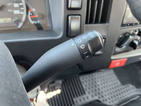 New 2024 Chevrolet Low Cab Forward image 22