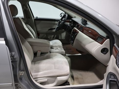 Used 2007 Chevrolet Impala LT image 4