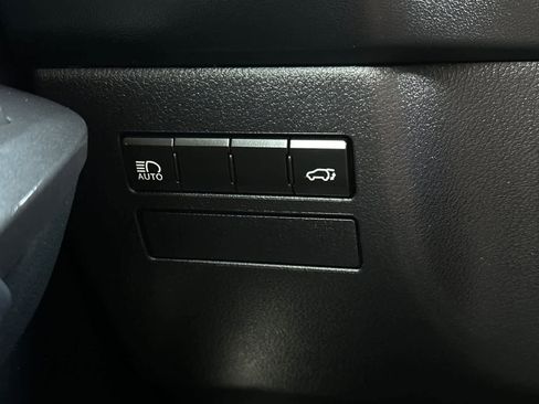 Used 2018 Lexus NX 300h AWD image 30