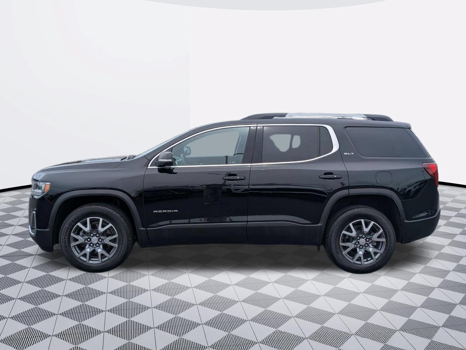 Certified 2023 GMC Acadia SLT w/ Preferred Package AWD/4WD image 8