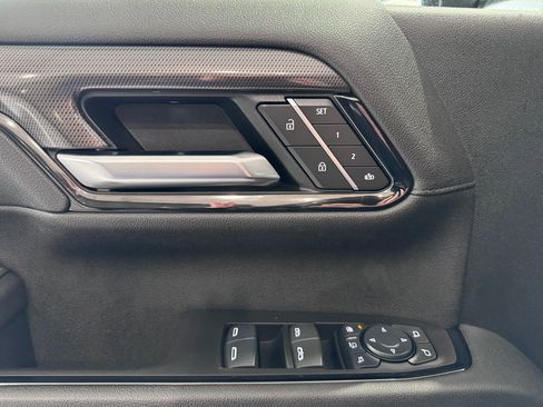 Certified 2025 GMC Sierra 2500 AT4 AWD/4WD image 28