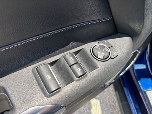 Used 2020 Ford Mustang Premium RWD image 21