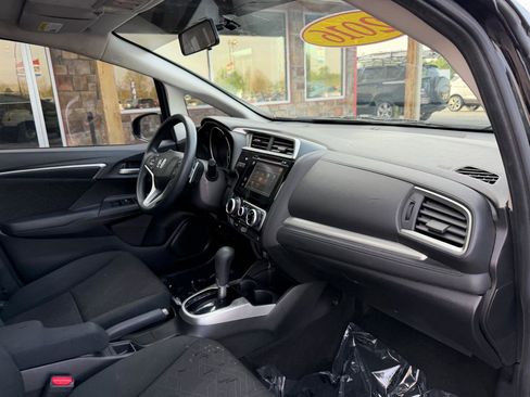 Used 2016 Honda Fit EX image 21