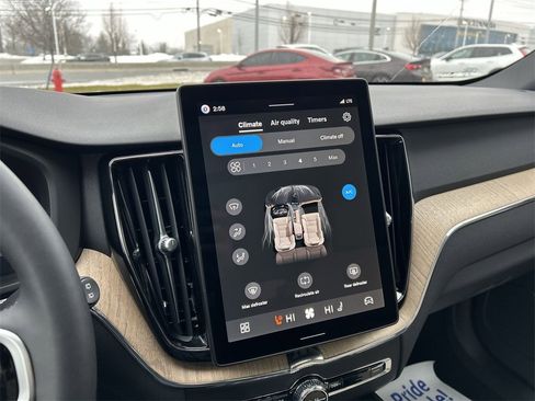 New 2026 Volvo XC60 B5 Plus w/ Climate Package image 21