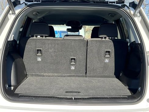 Used 2023 Jeep Grand Cherokee Laredo w/ Luxury Tech Group I image 35