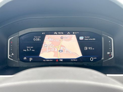 Used 2021 Volkswagen Atlas SEL R-Line image 46