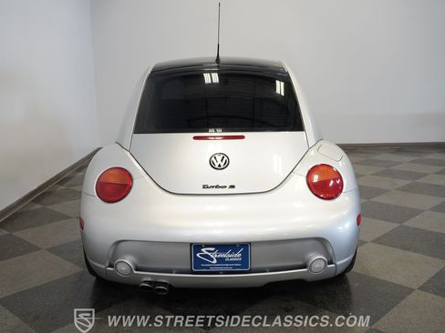 Used 2003 Volkswagen Beetle S FWD image 11