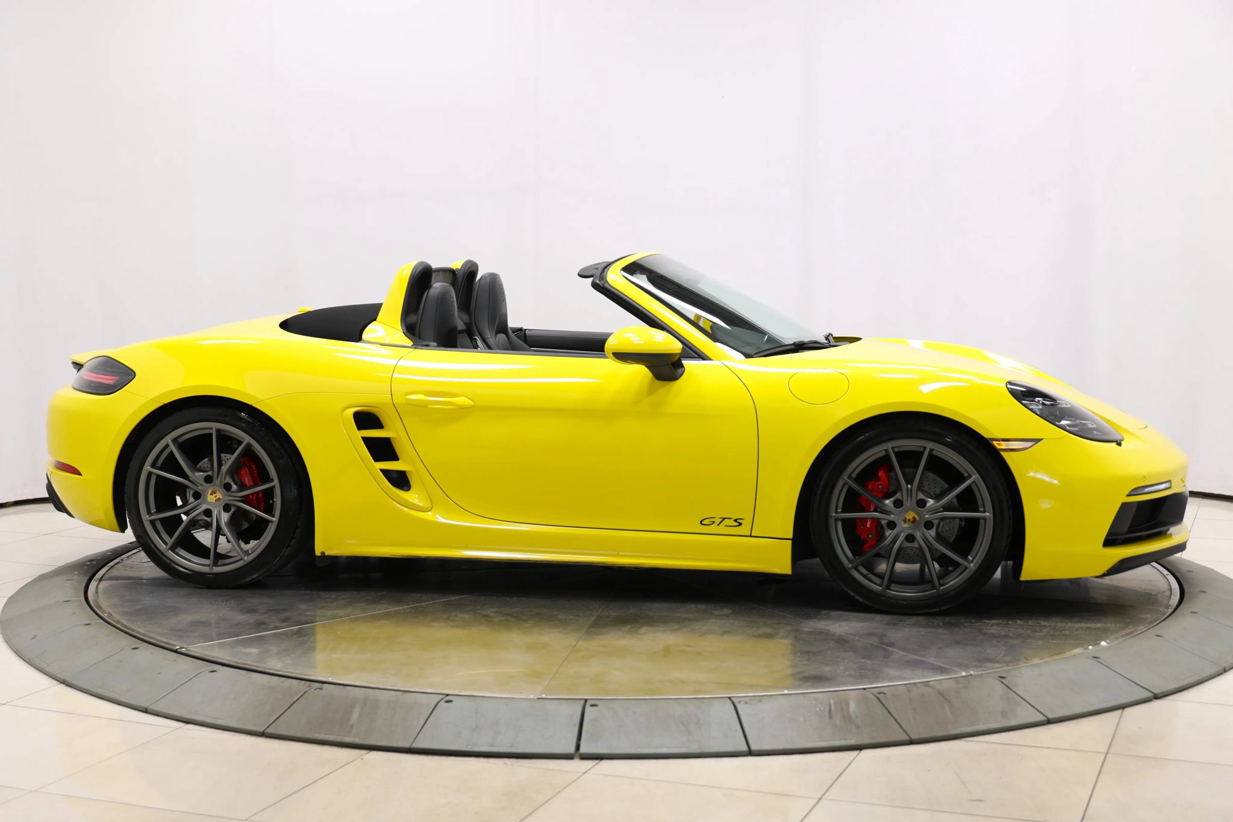 Used 2019 Porsche 718 Boxster GTS RWD image 70