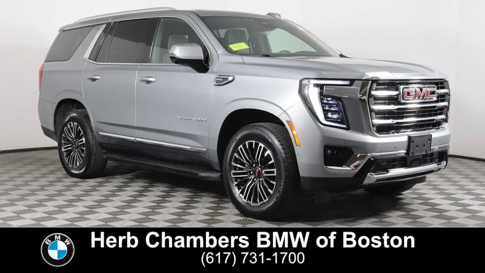Used 2025 GMC Yukon Elevation w/ Elevation Premium Package AWD/4WD image 1