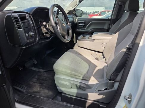 Used 2018 Chevrolet Silverado 1500 W/T RWD image 6