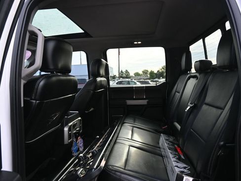 Used 2018 Ford F350 Lariat w/ Lariat Ultimate Package AWD/4WD image 15