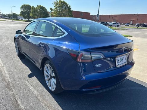 Used 2019 Tesla Model 3 Standard Range Plus RWD image 5