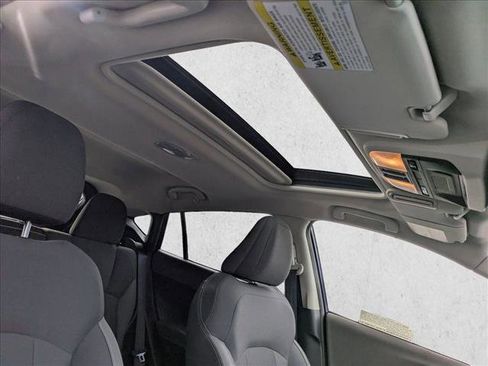 Certified 2025 Subaru Crosstrek 2.0i Premium image 20