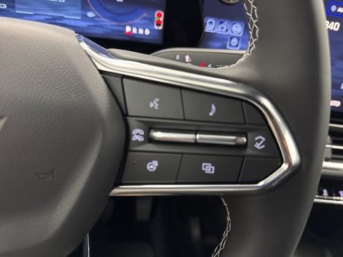 New 2026 Chevrolet Equinox EV LT image 13