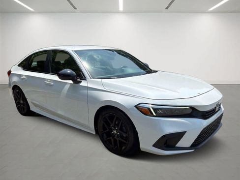 Used 2023 Honda Civic Sport image 6