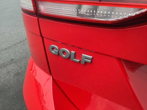 Used 2019 Volkswagen Golf S w/ Driver Assistance Package AWD/4WD image 6